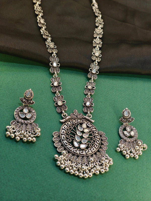 White-stone leaf medallion oxidised necklace set with matching earrings