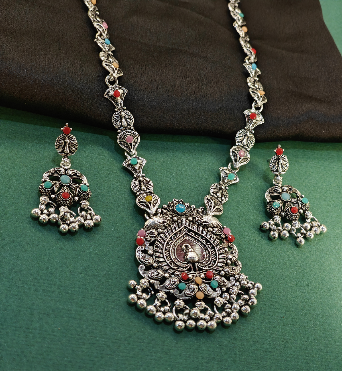 Multicolour peacock medallion oxidised necklace set with earrings